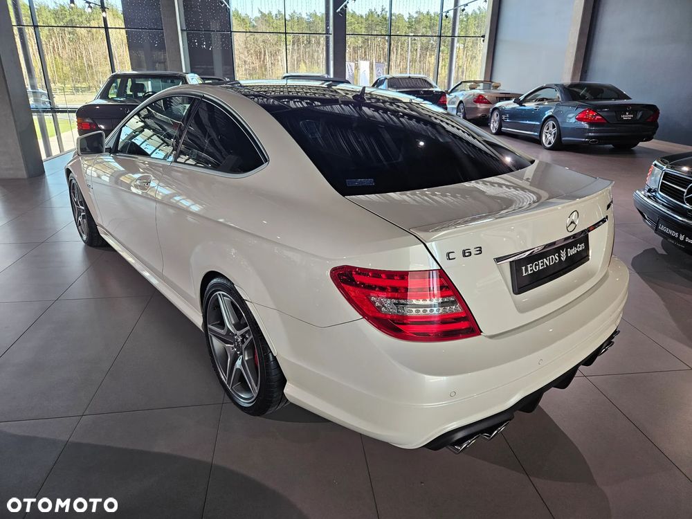 Mercedes-Benz Klasa C 63 AMG AMG SPEEDSHIFT MCT - 9