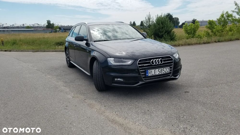 Audi A4 Avant 2.0 TDI DPF quattro S line Sportpaket - 7