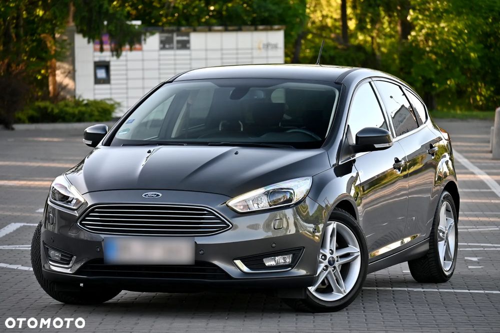 Ford Focus 1.5 EcoBoost Titanium - 2