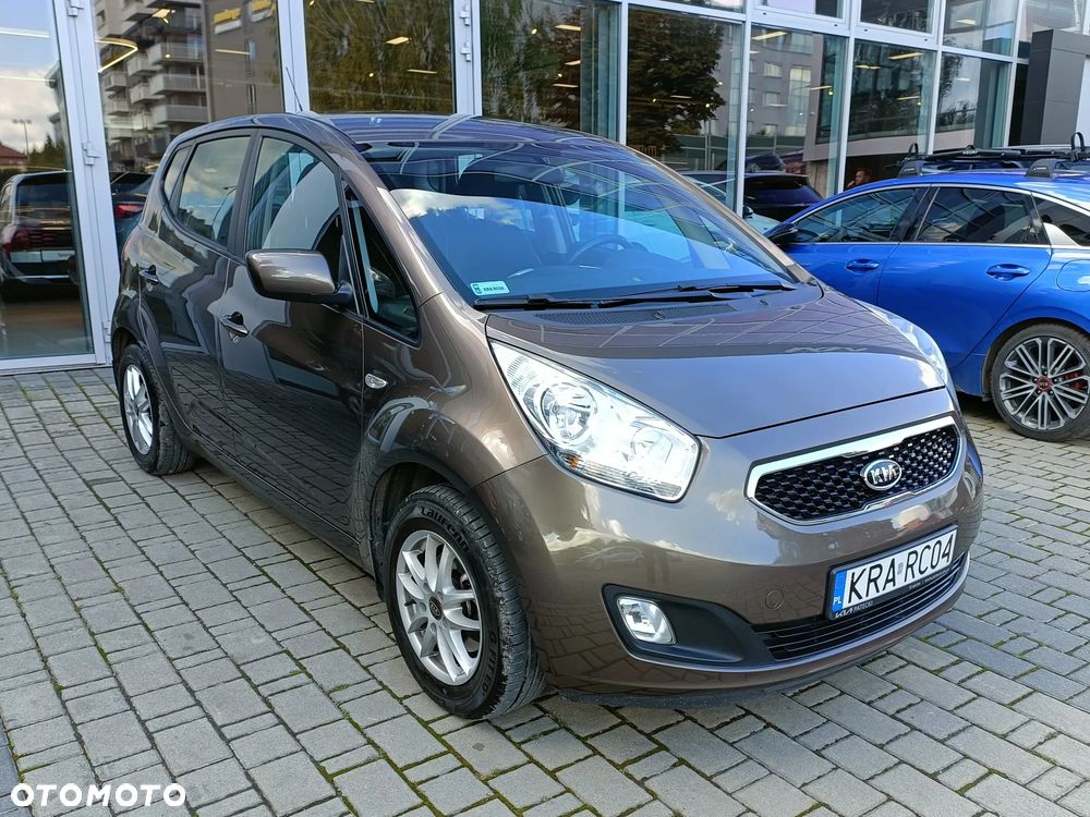 Kia Venga - 4