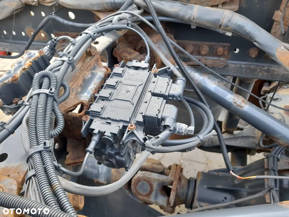 Modulator osi tył Wabco Mercedes Actros MP2 MP3 EPS ABS - 2
