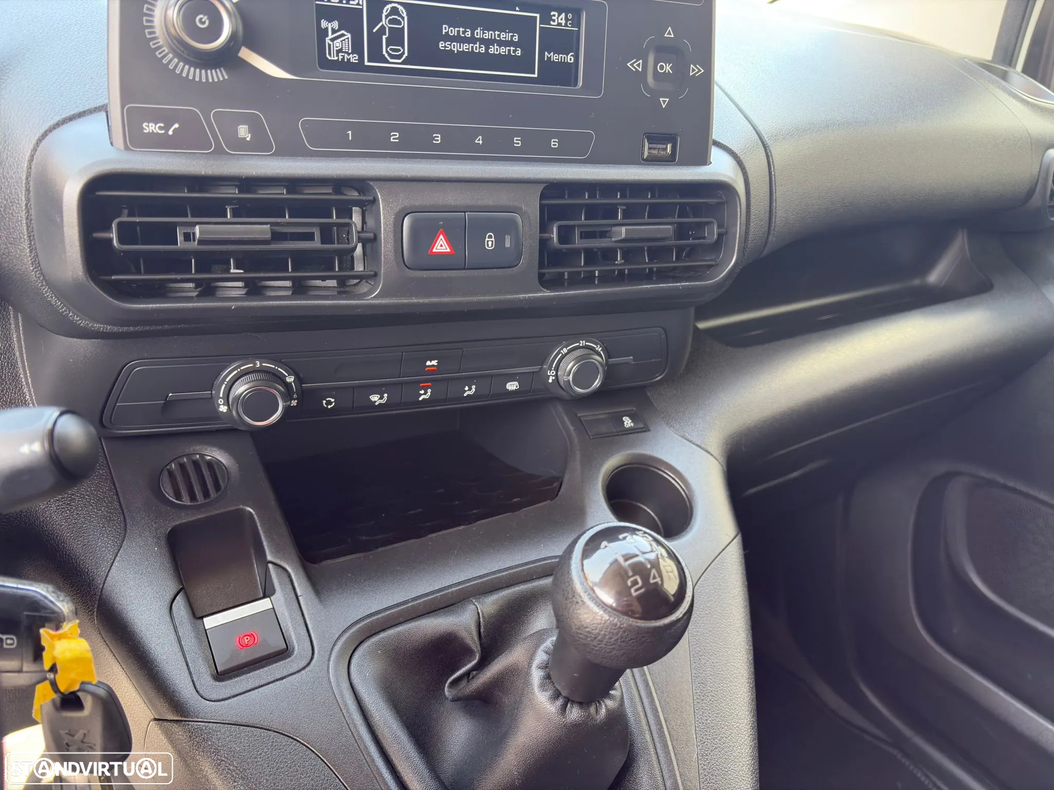 Peugeot Partner 1.6 BlueHDI L1 3 Lugares - 12