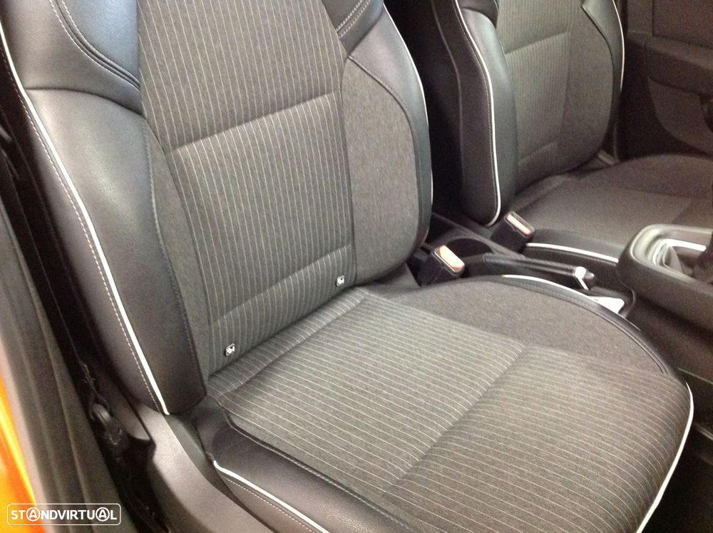 Renault Clio 1.0 TCe Intens - 33