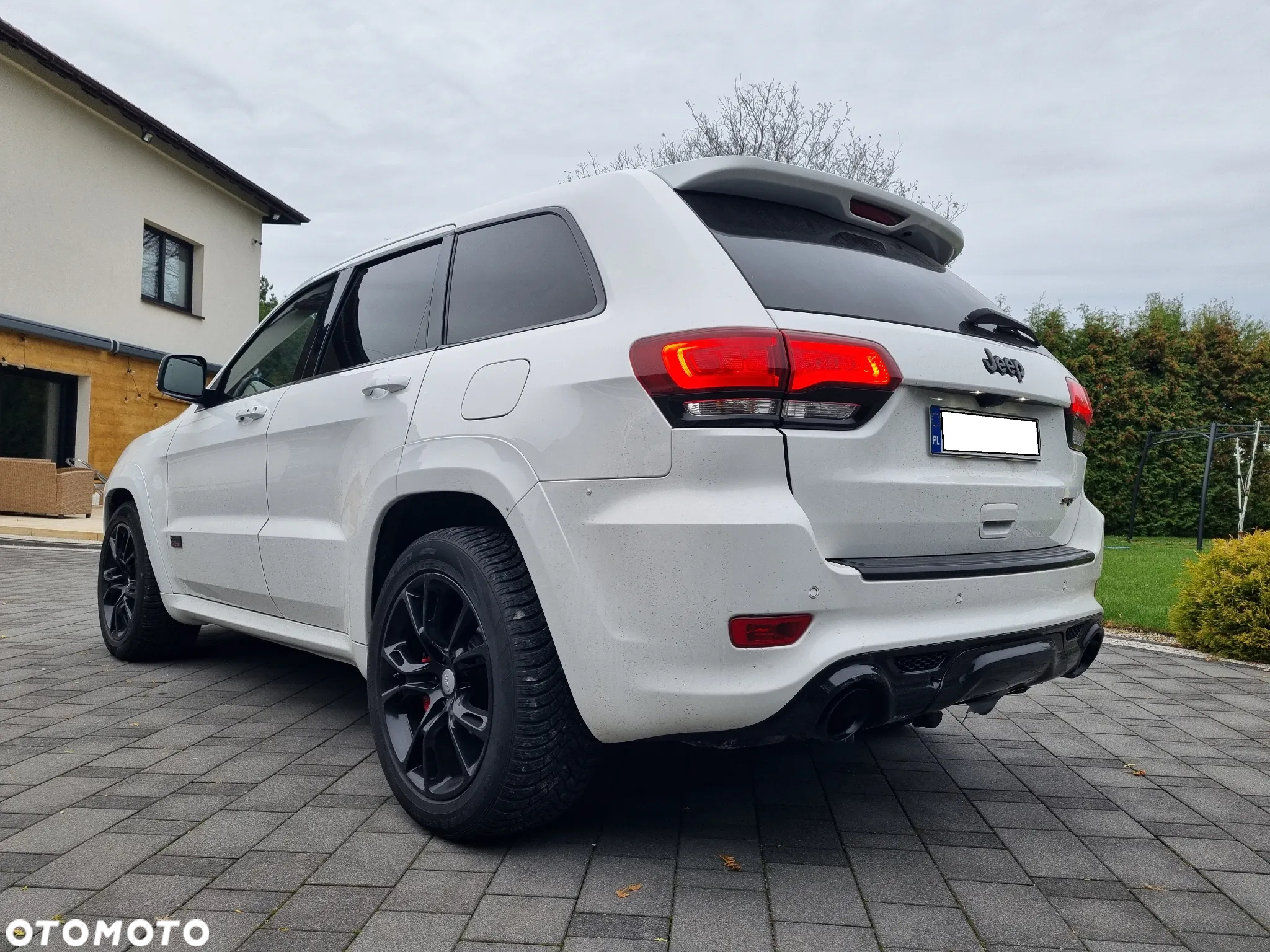 Jeep Grand Cherokee 6.4 V8 SRT8 - 11