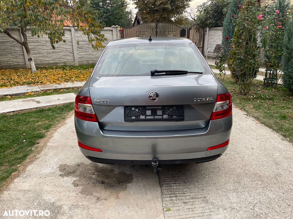 Skoda Octavia - 11