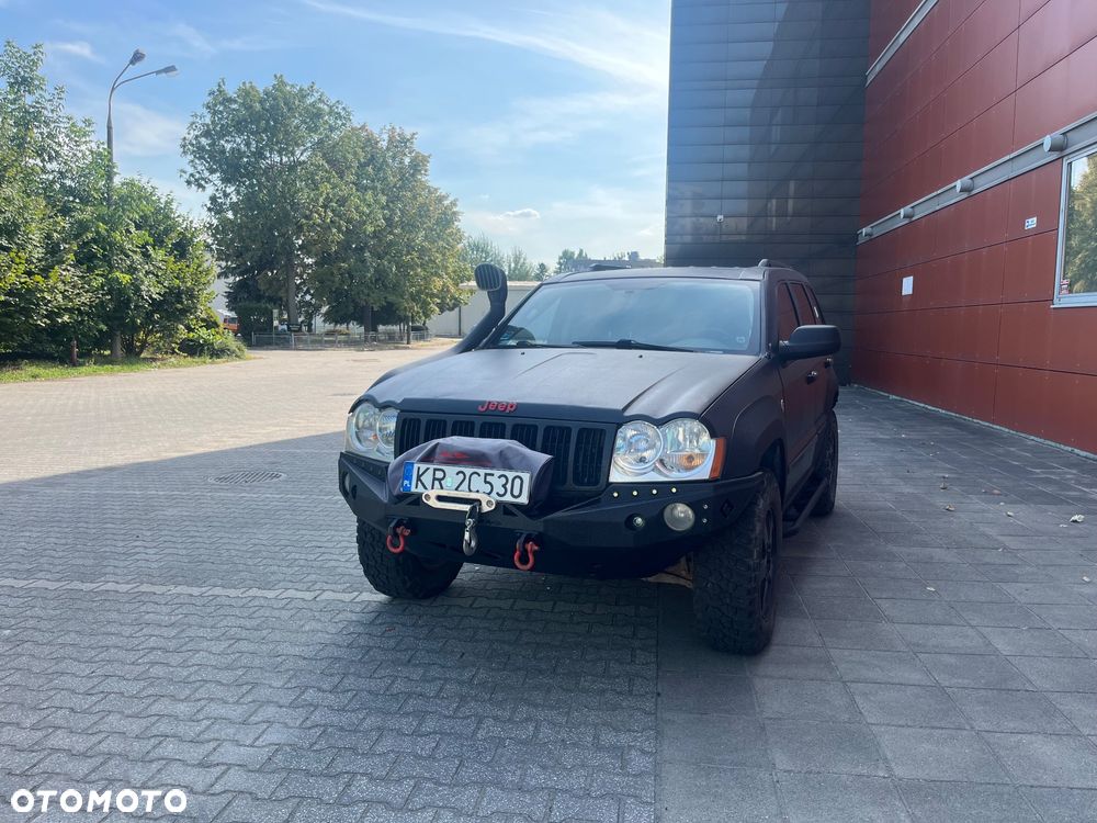 Jeep Grand Cherokee - 2