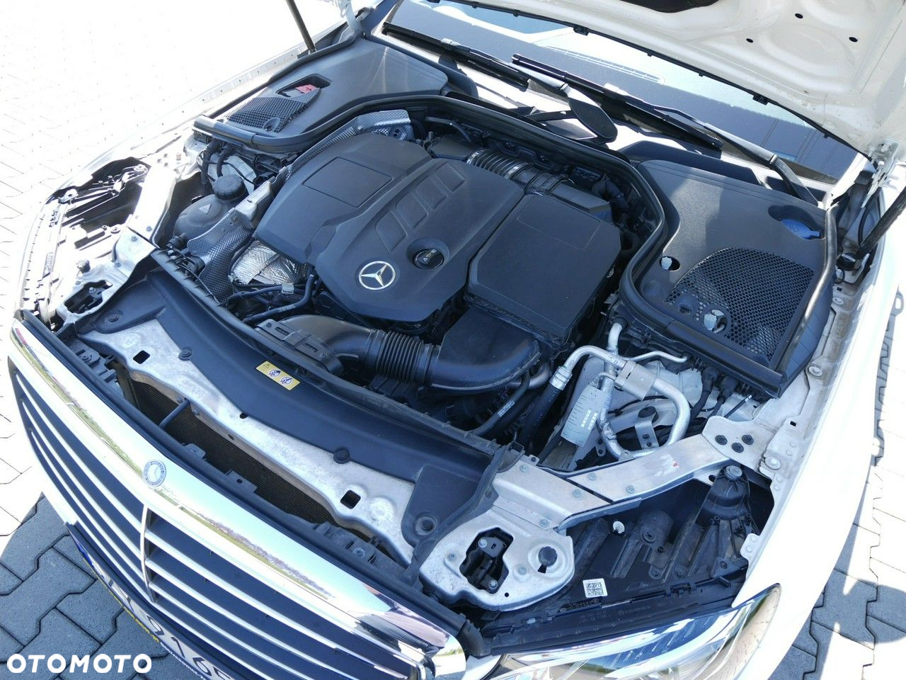 Mercedes-Benz Klasa E 220 d 9G-TRONIC - 31