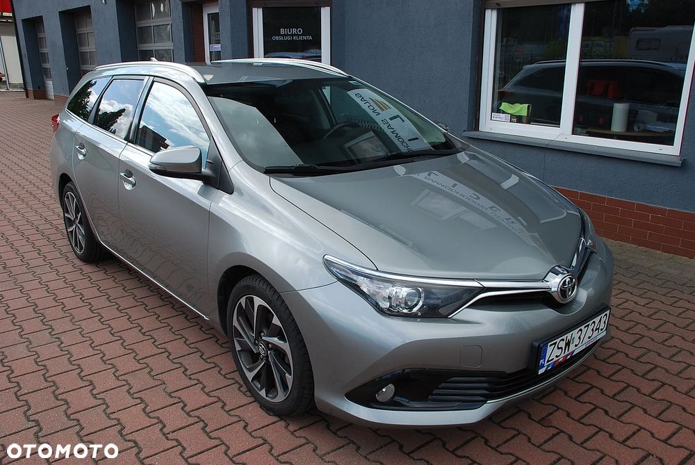 Toyota Auris 1.6 D-4D Edition-S - 24