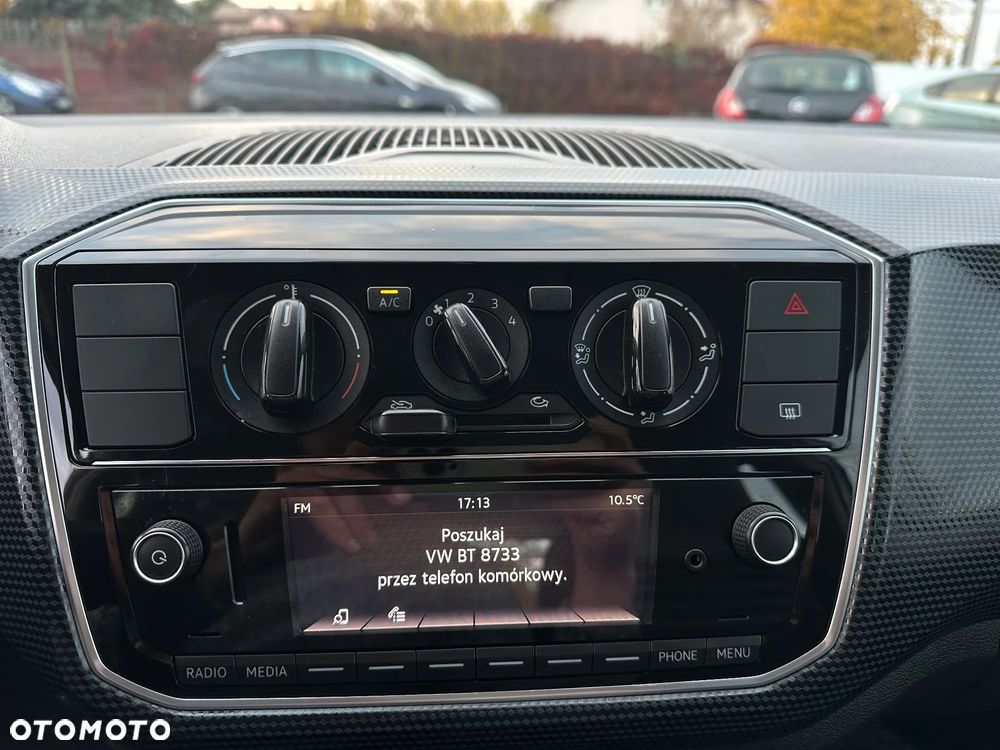Volkswagen up! - 18
