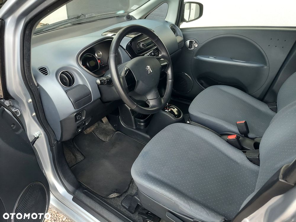 Peugeot iOn Standard - 7