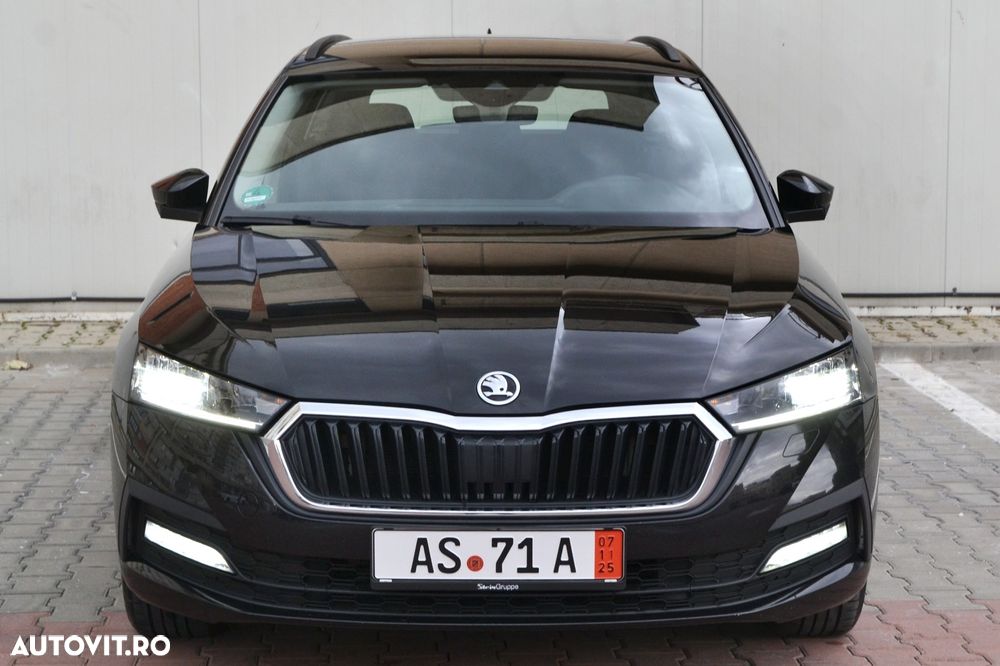 Skoda Octavia 2.0 TDI DSG First Edition - 2