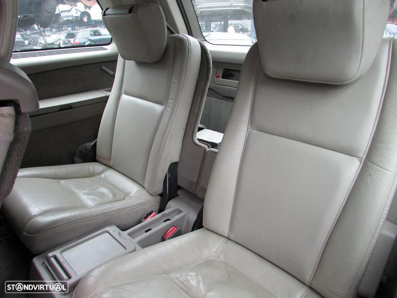 Volvo XC90 2.4D 2002 - Peças Usadas (5732) - 8