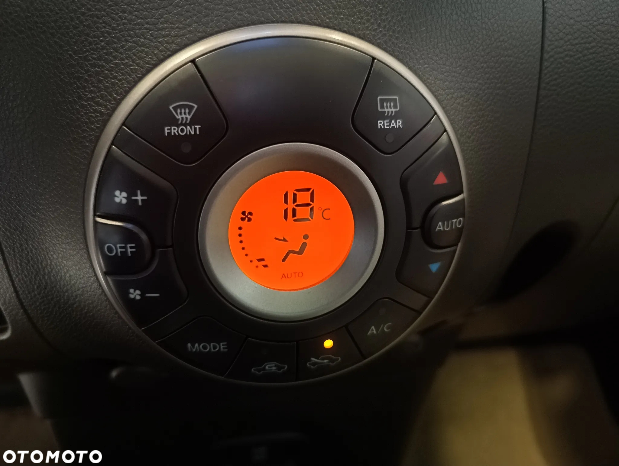 Nissan Cube 1.6 - 14