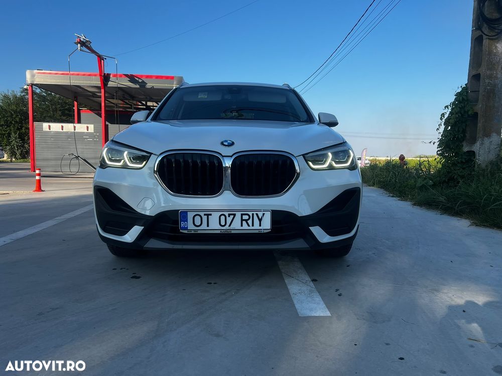 BMW X1 xDrive20d AT - 3