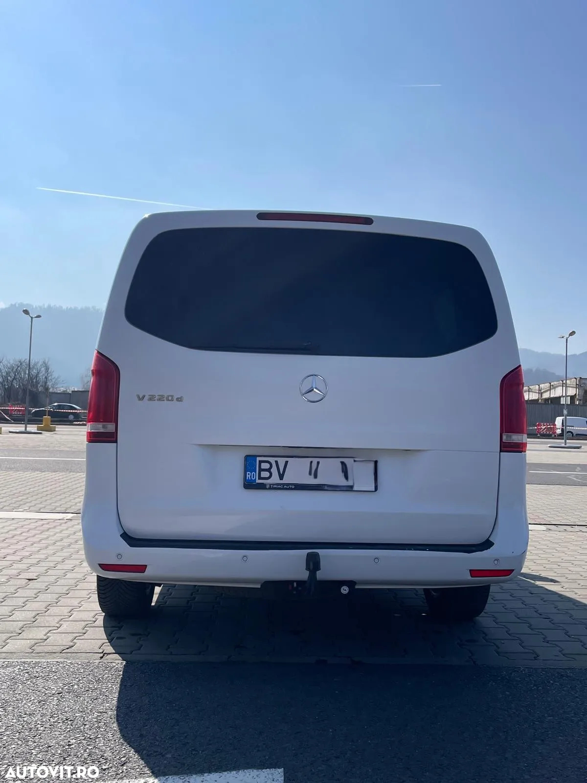 Mercedes-Benz V - 4