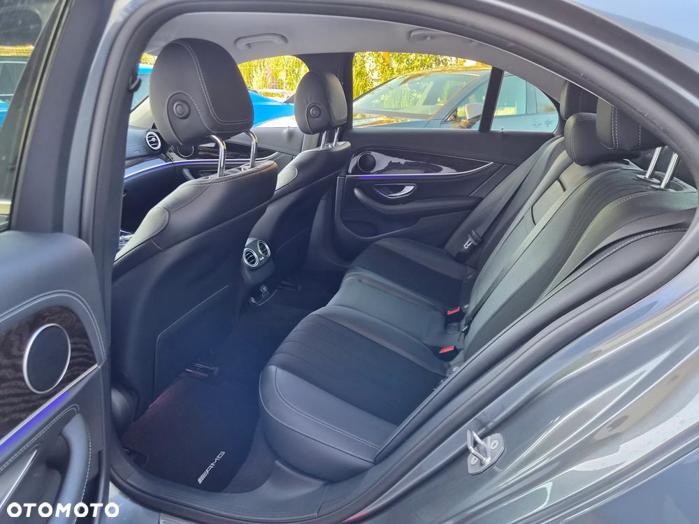 Mercedes-Benz Klasa E 220 d 9G-TRONIC - 13