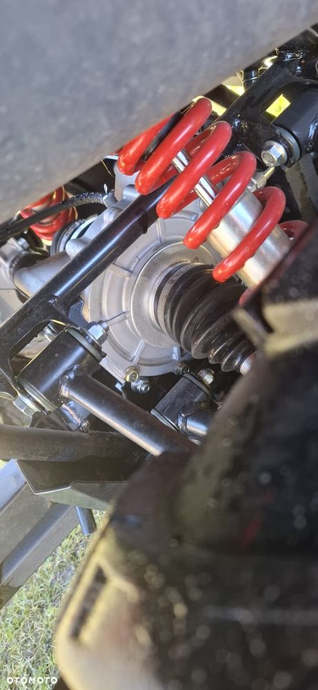 CFMoto CForce - 9
