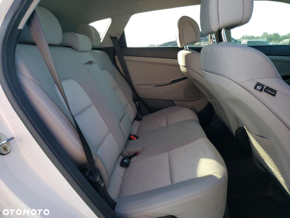 Hyundai Tucson 1.6 Turbo 4WD DCT Premium - 10