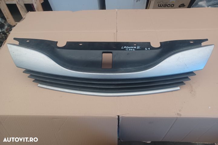 Grila radiator 8200012581 Renault Laguna 2 [2001 - 2005] Grandtour wa - 1