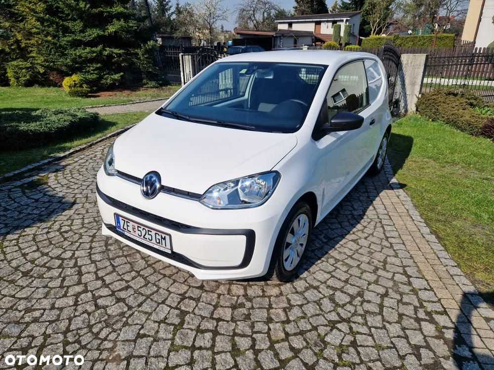 Volkswagen up! (BlueMotion Technology) sound - 2
