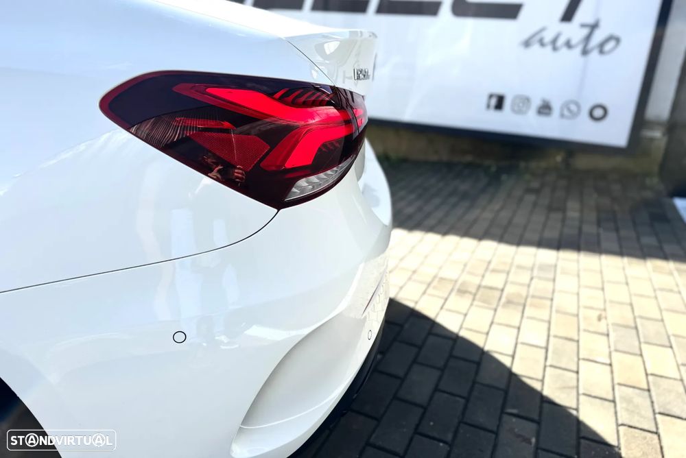 Mercedes-Benz A 250 e 8G-DCT Edition AMG Line - 24