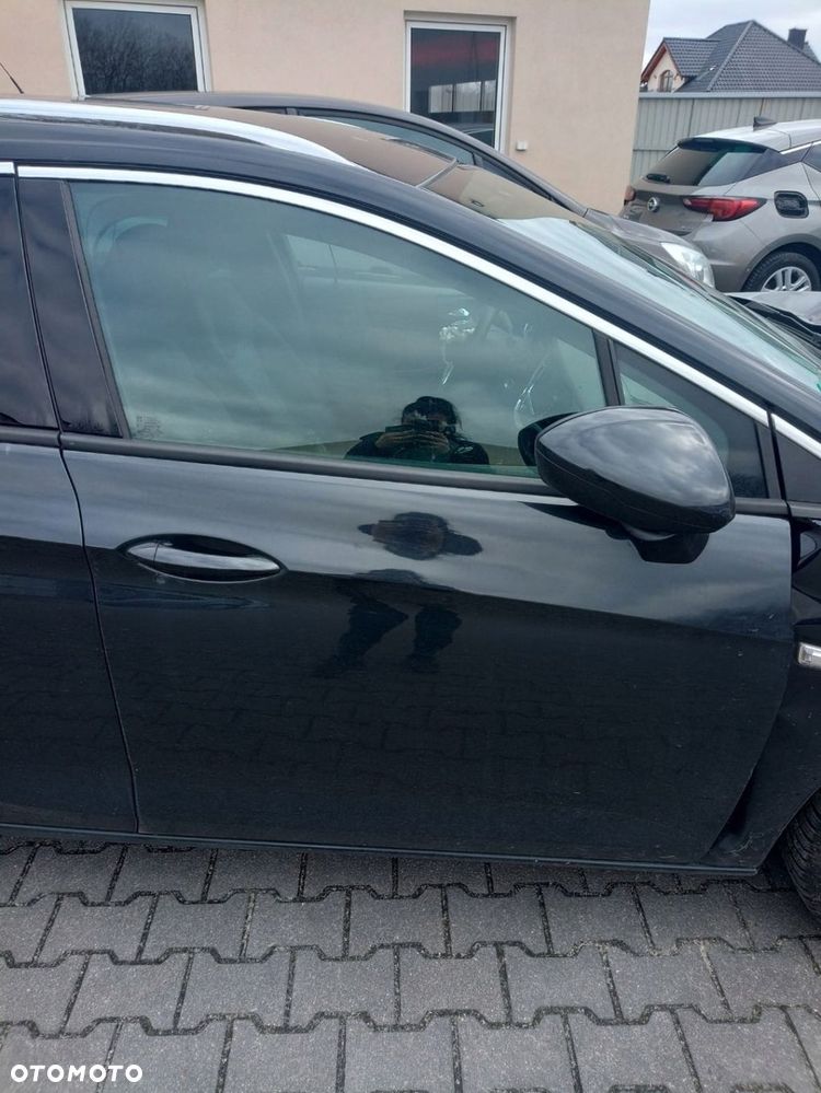 OPEL ASTRA K DRZWI PRAWE PRZÓD Z22C - 1