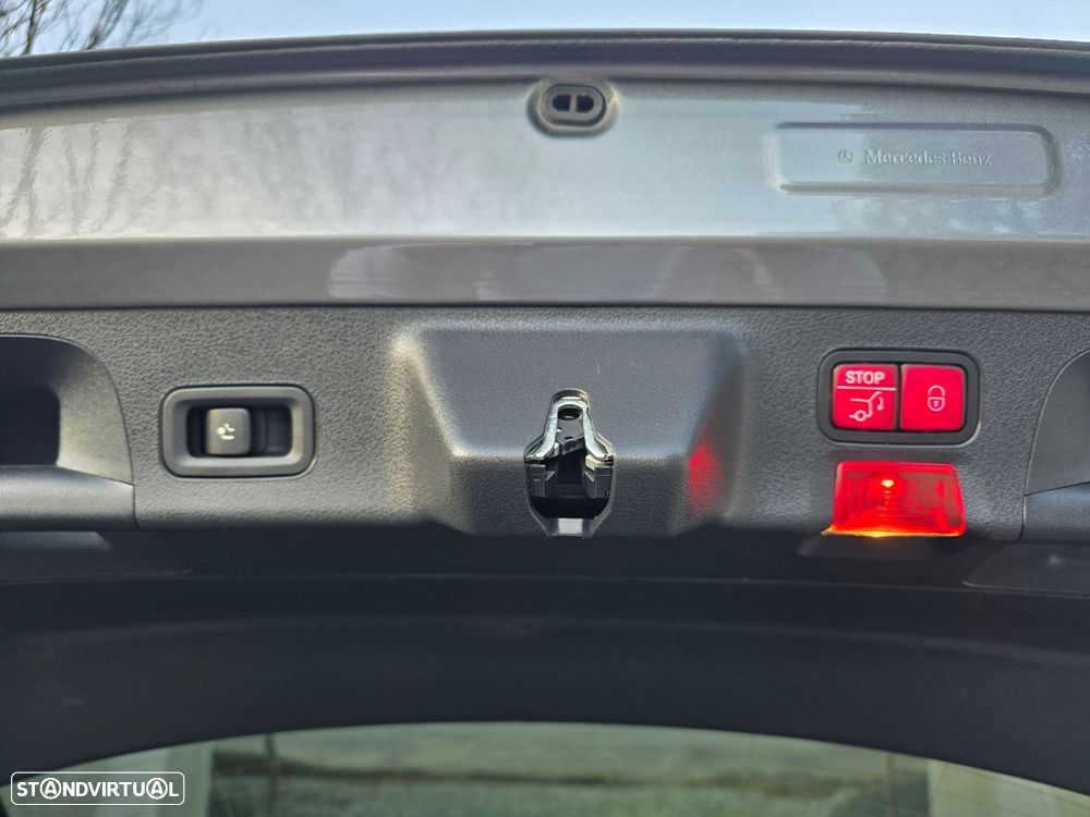 Mercedes-Benz CLA 180 - 30