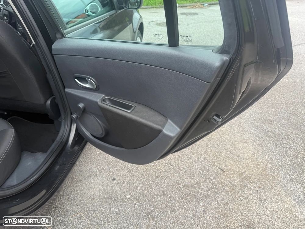 Renault Clio Break 1.5 dCi Dynamique - 16