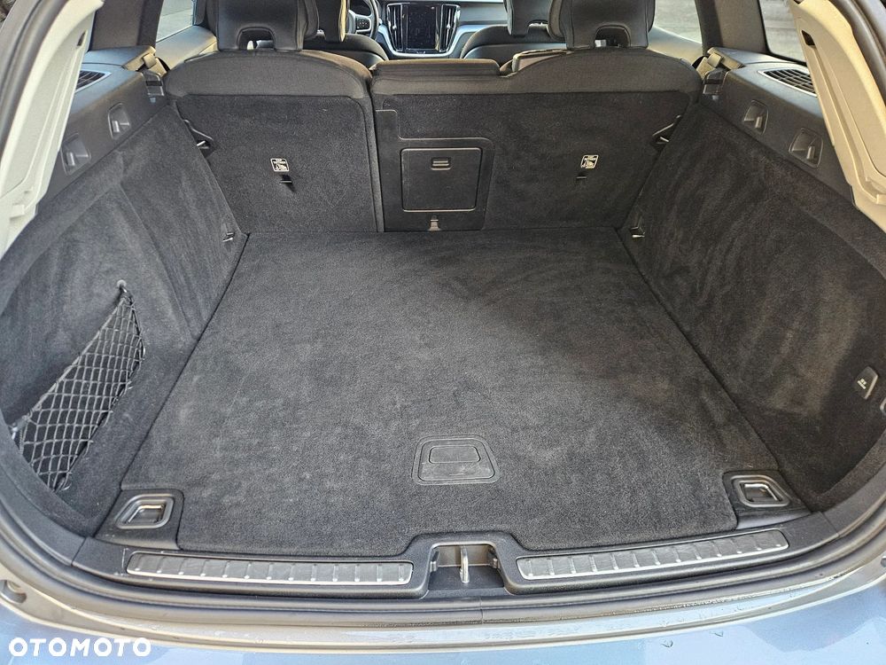Volvo V60 B4 D Geartronic Momentum - 12