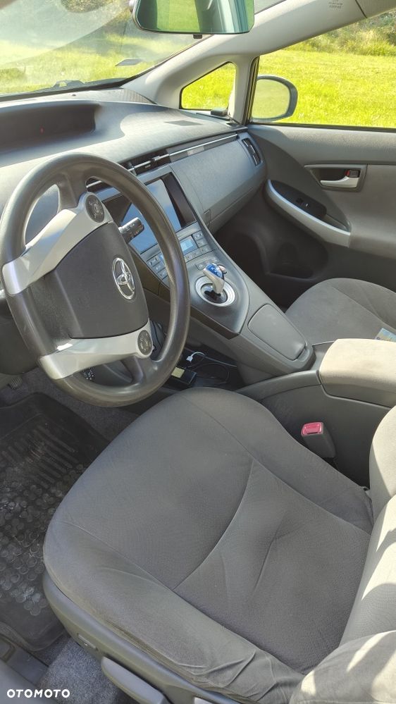 Toyota Prius - 7
