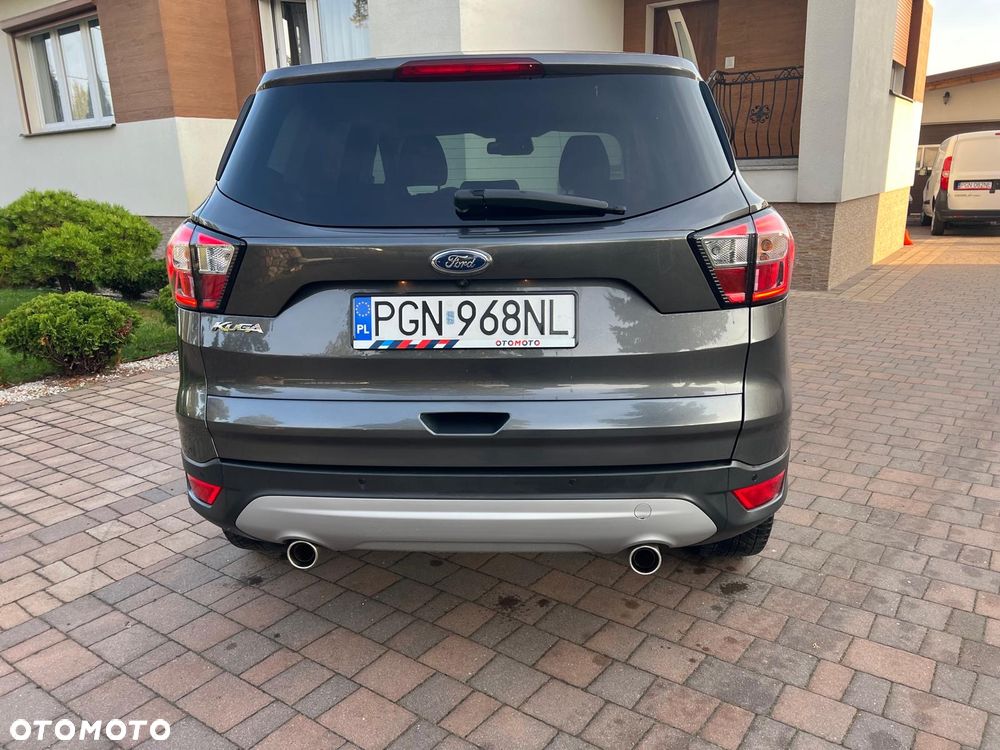 Ford Kuga - 13