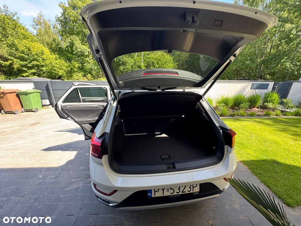 Volkswagen T-Roc - 24