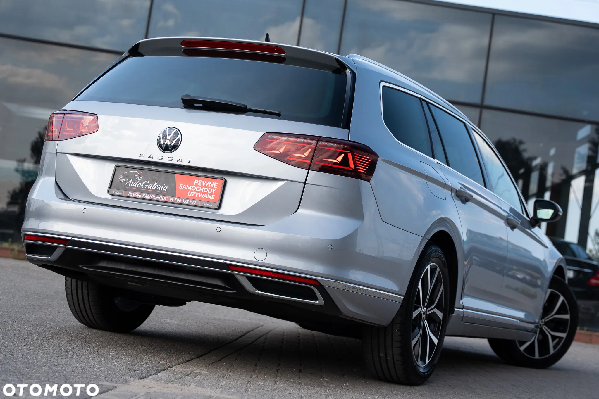 Volkswagen Passat Variant 2.0 TDI (BlueMotion Technology) Highline - 7