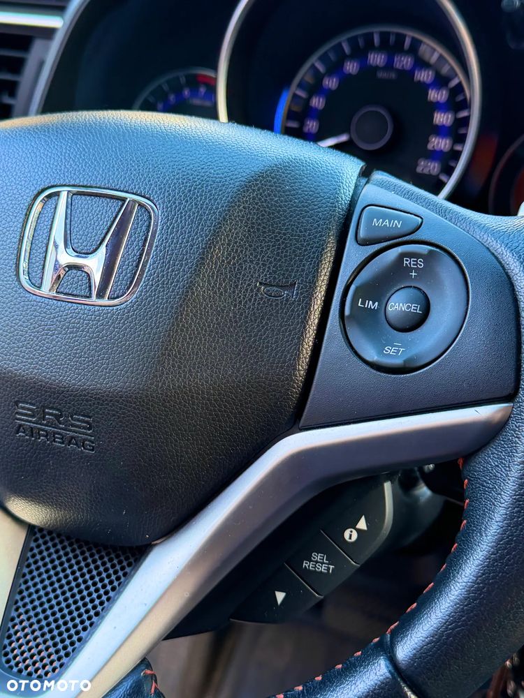 Honda Jazz 1.5 i-VTEC Dynamic (ADAS) CVT - 16