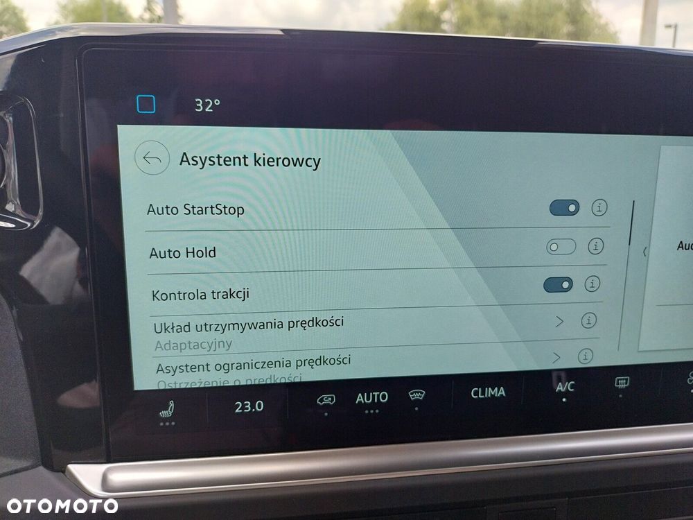 Volkswagen Transporter Transporter Furgon silnik: 2,0 l TDI 150 KM / skrzynia biegów: 6-biegowa manualna rozstaw osi: 3500 mm - 17