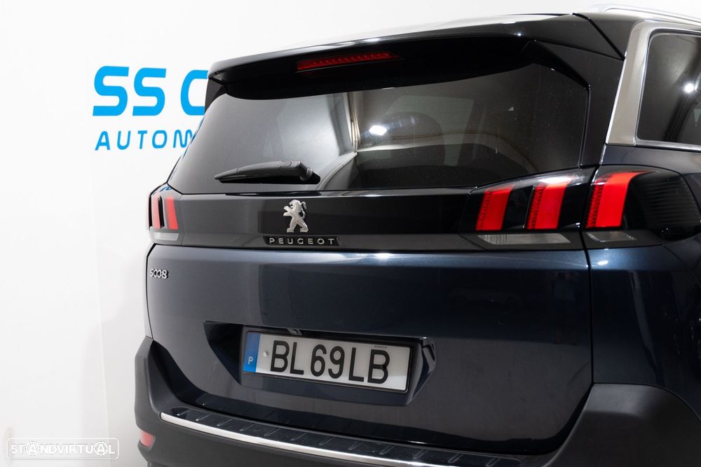 Peugeot 5008 1.2 PureTech Allure Pack EAT8 - 8