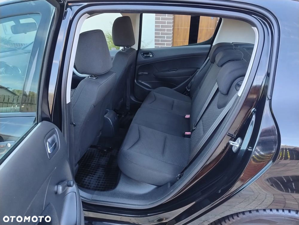 Peugeot 308 - 13
