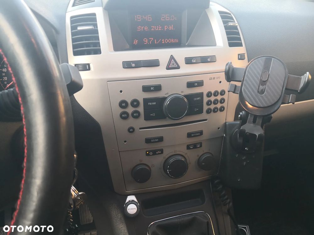 Opel Zafira 1.8 Enjoy - 18