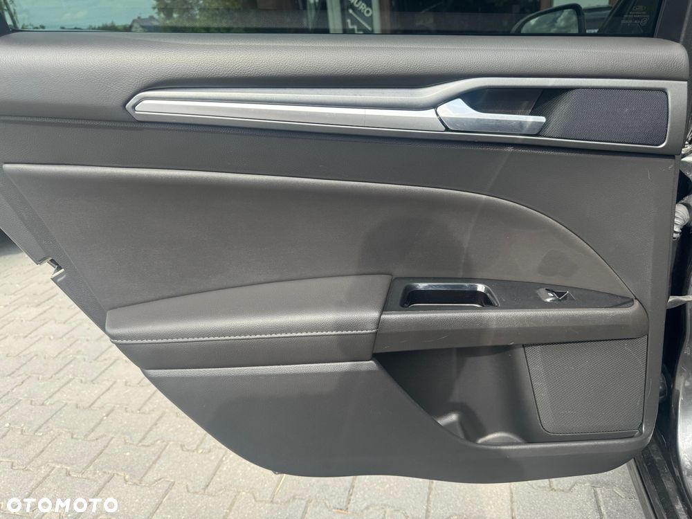 Ford Mondeo 2.0 TDCi Edition 4WD PowerShift - 19