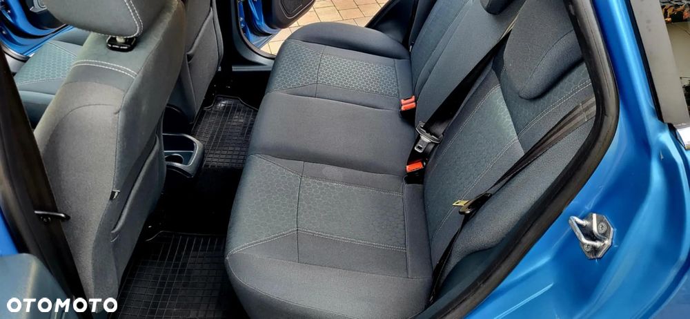 Ford Fiesta 1.25 Titanium EU5 - 13