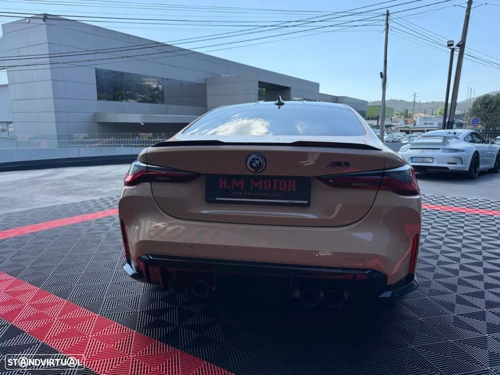 BMW M4 Competition Pack 50 anos M - 5