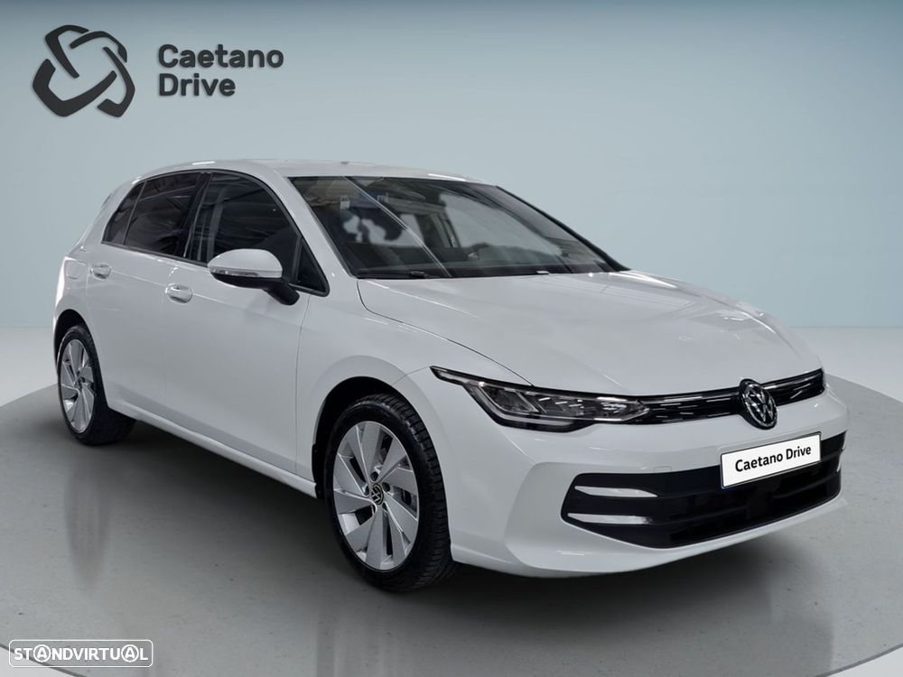 VW Golf 1.5 TSI 50 Anos - 10