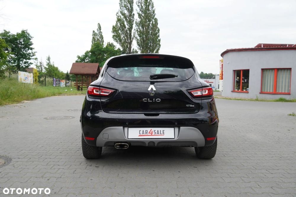Renault Clio - 7