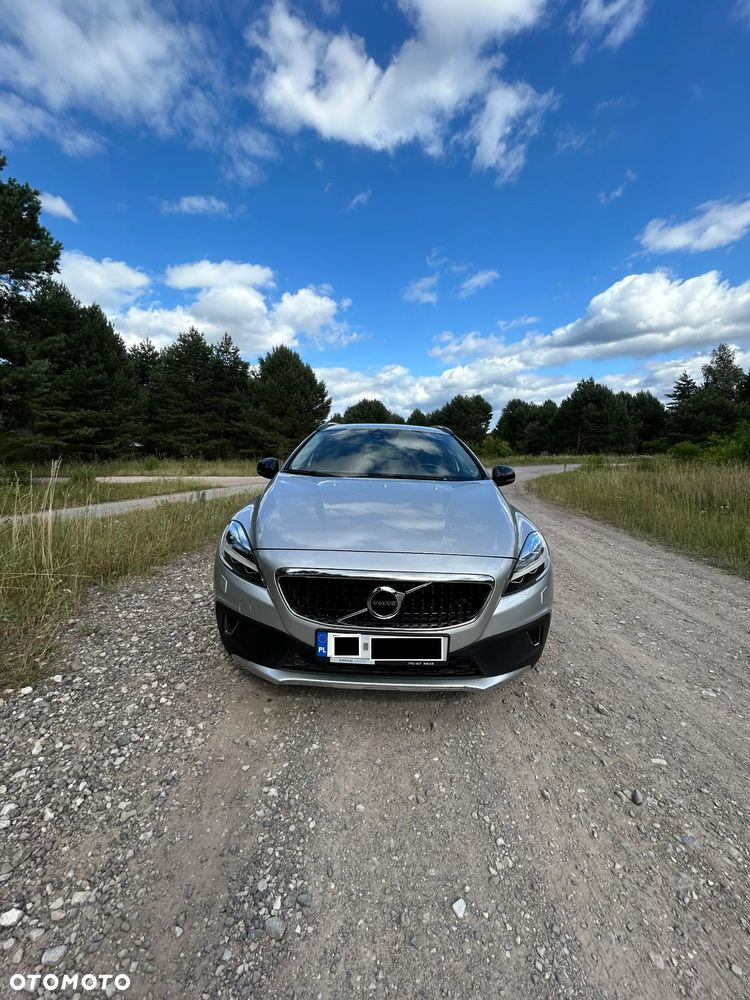Volvo V40 T3 Drive-E R-Design Momentum - 4