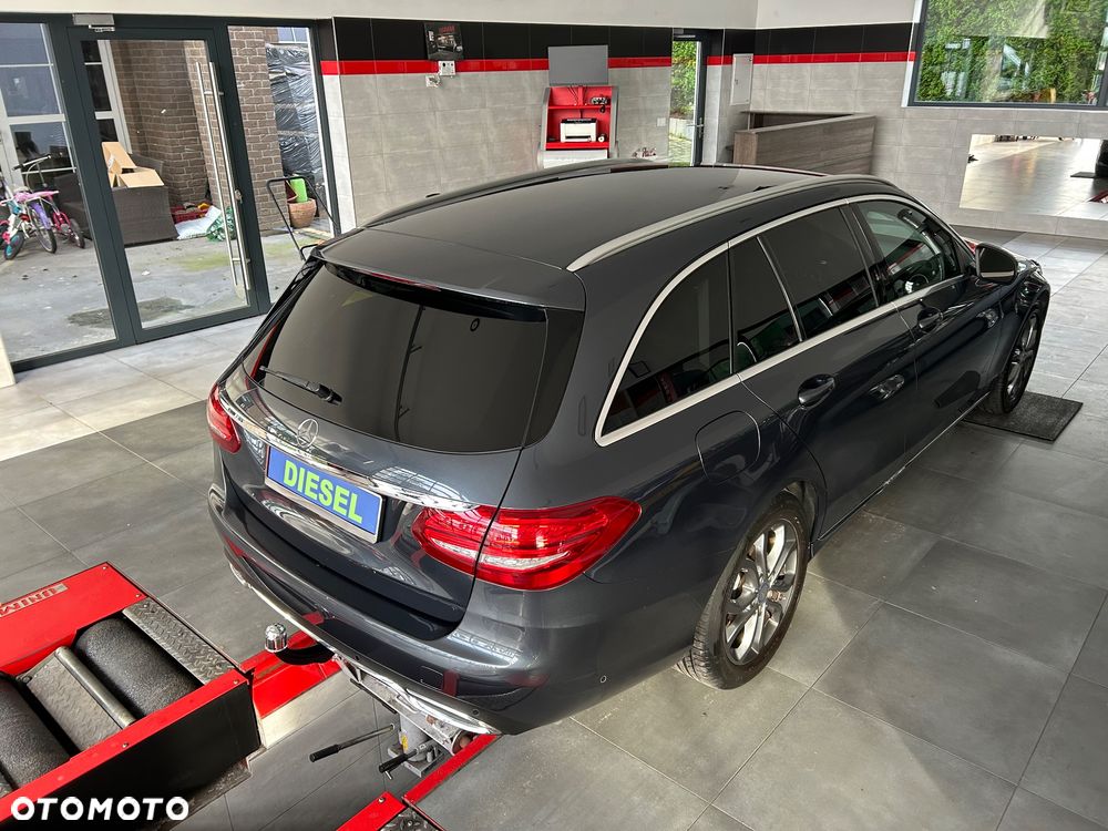 Mercedes-Benz Klasa C 200 (BlueTEC) d T Exclusive - 9
