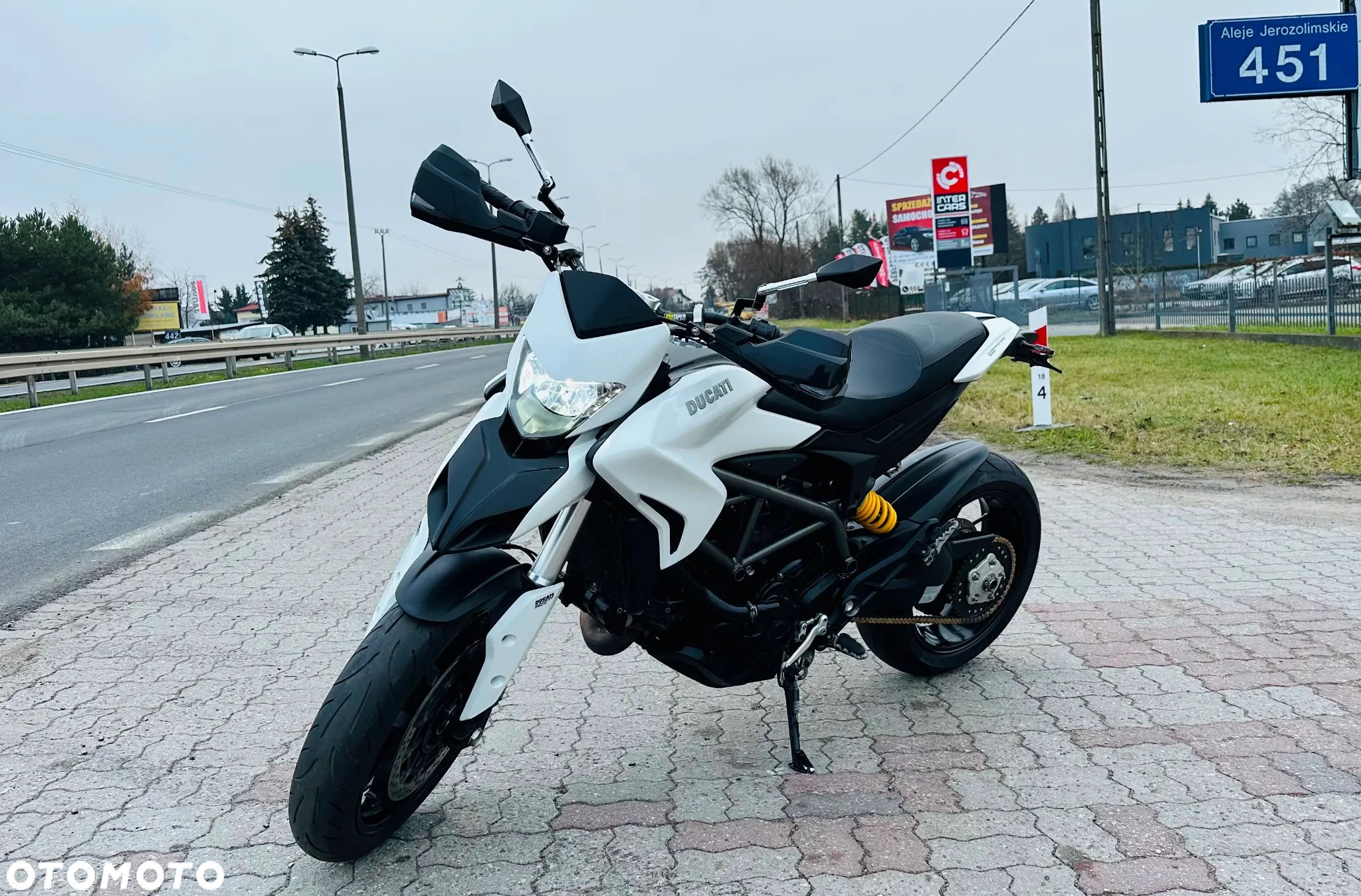 Ducati Hypermotard - 5