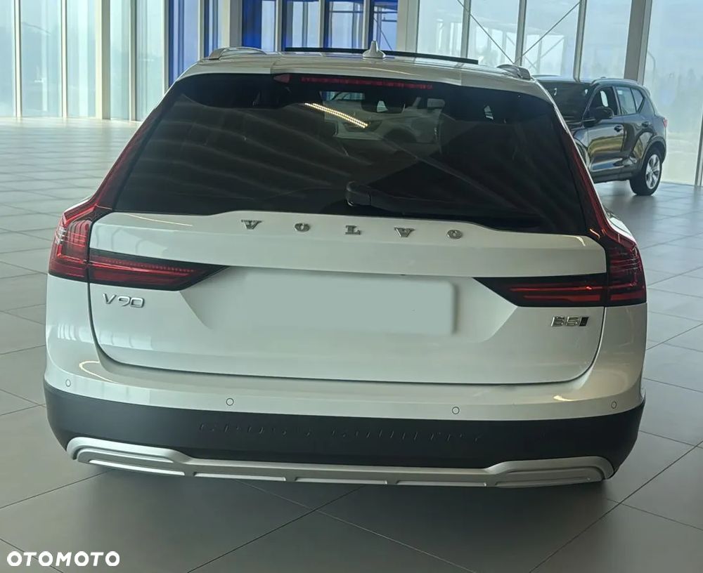 Volvo V90 Cross Country B5 D AWD Geartronic Pro - 8