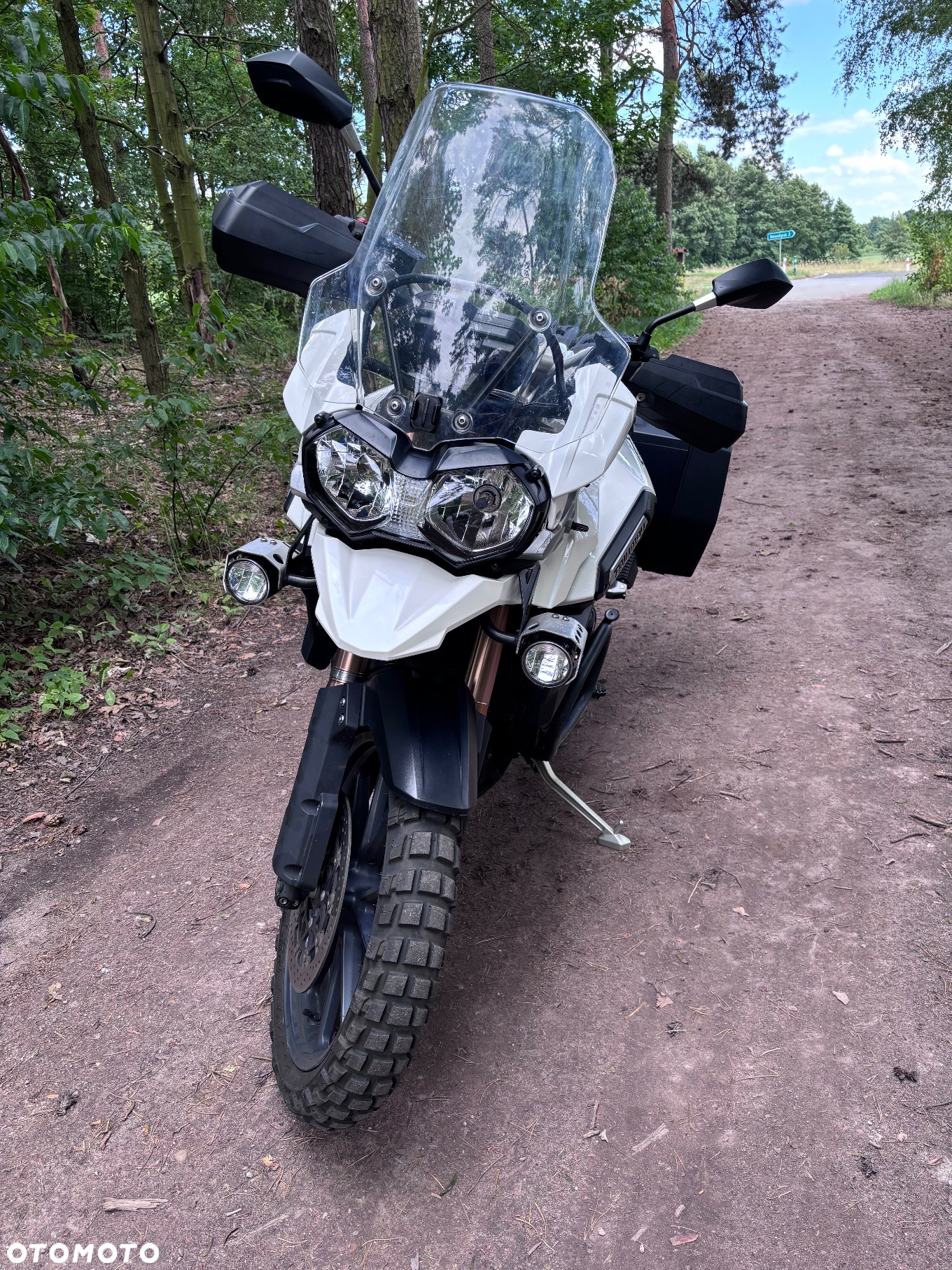 Triumph Tiger - 2