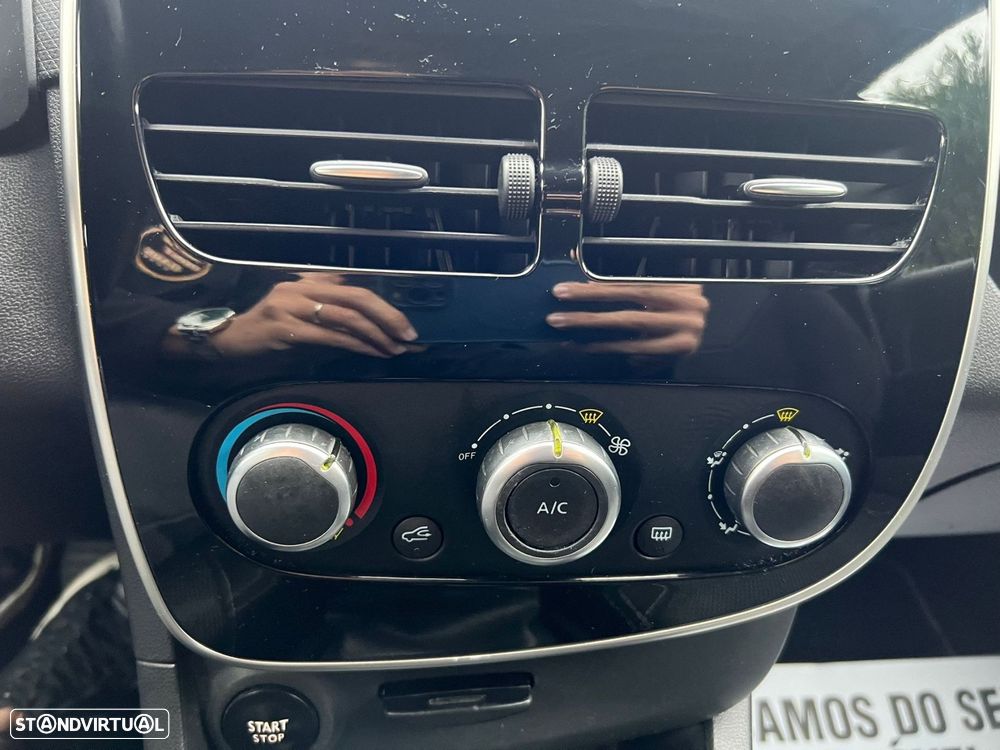 Renault Clio 1.5 dCi Dynamique S - 30