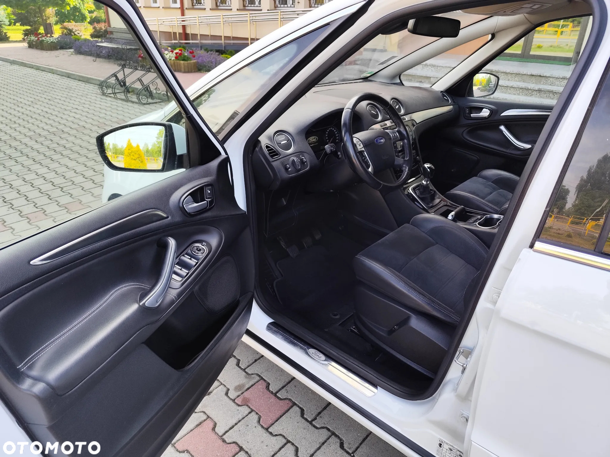 Ford S-Max 2.0 TDCi Titanium - 10